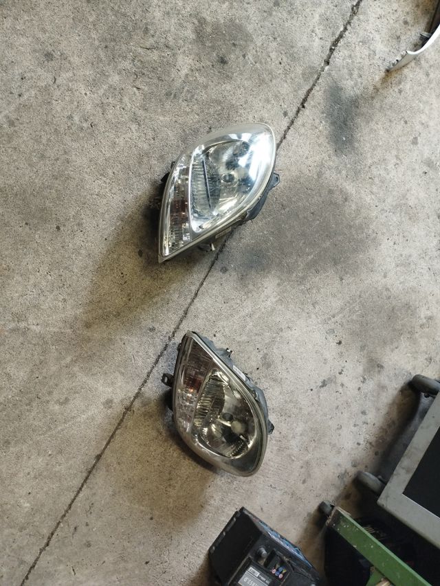 Faro Renault Kangoo Nissan kubistar