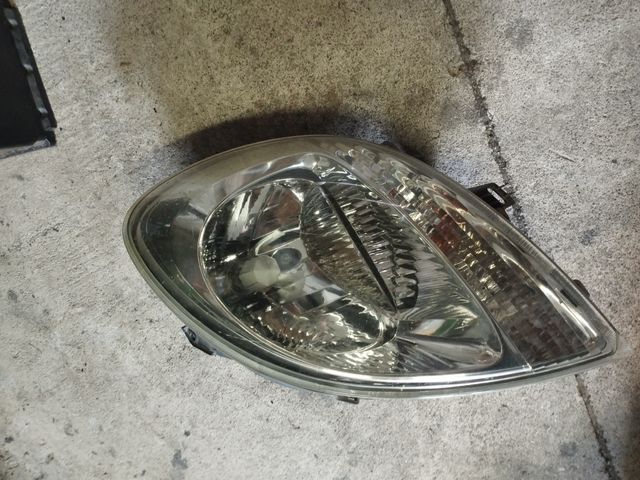 Faro Renault Kangoo Nissan kubistar