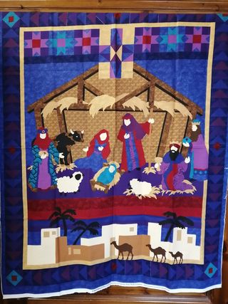 Pannello di Stoffa Presepio Viola