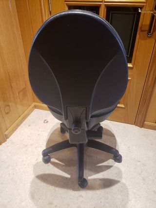 Silla De Escritorio Ofc Giratoria Sin Brazos Negro