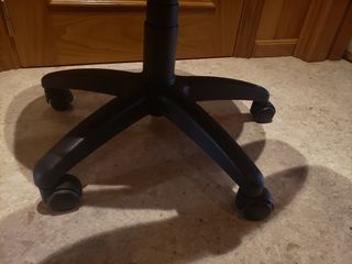 Silla De Escritorio Ofc Giratoria Sin Brazos Negro