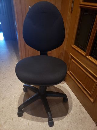 Silla De Escritorio Ofc Giratoria Sin Brazos Negro