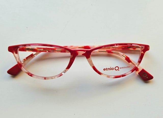 Montura gafas Etnia barcelona half moon