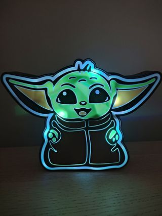 BABY YODA LUMINOSO