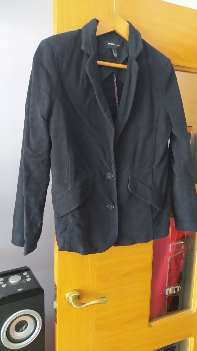 Chaqueta ante negra Mango M