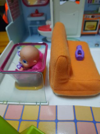 Casa muñecas barriguitas