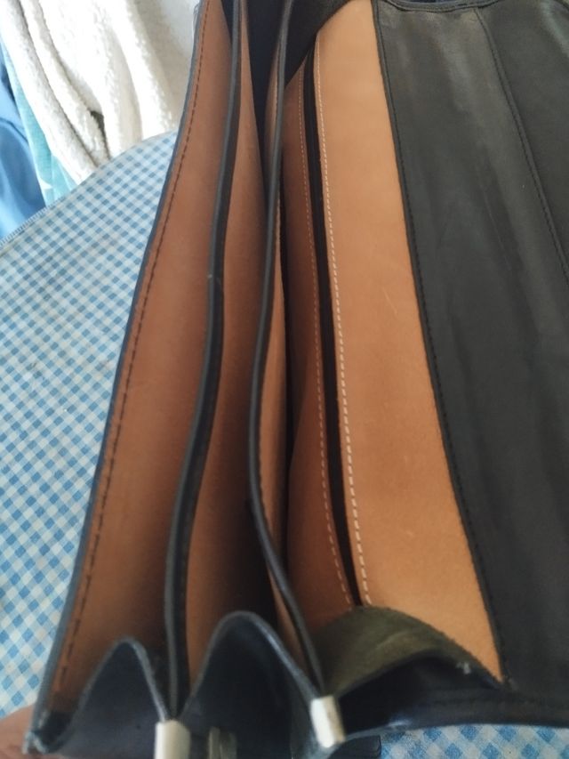 Maletín de piel , envío por wallapop