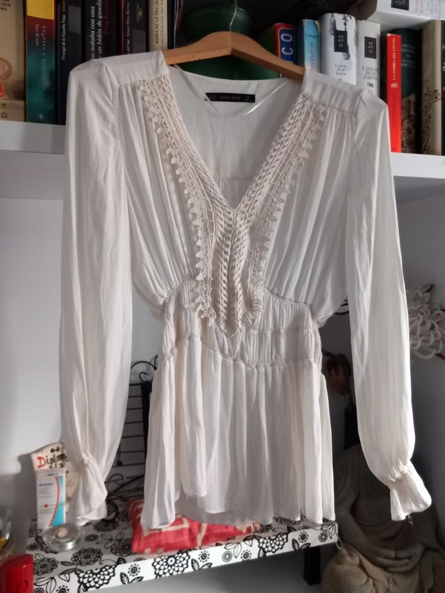 Camisa blanco roto Zara