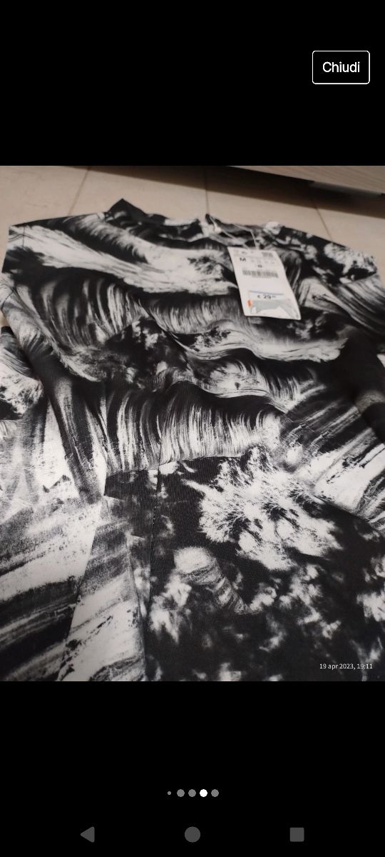 Top zara con etichetta elegante