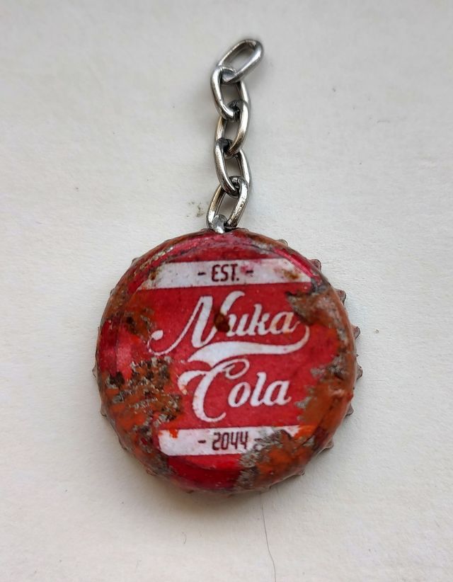 Fallout tappo Nuka Cola - portachiavi replica