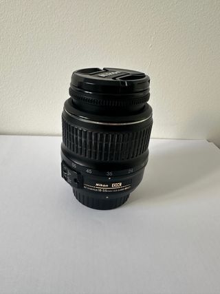 Objetivo Nikon 18-55mm