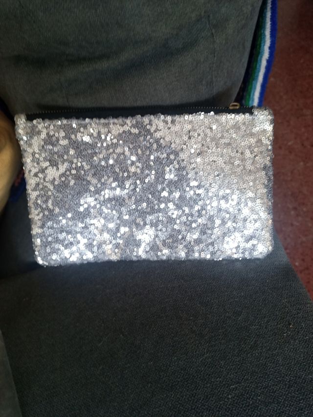Bolso/estuche lentejuelas nuevo