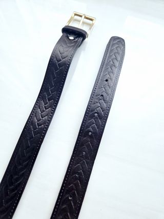 Cinturón Caballero Cuero Negro Hebilla Dorada