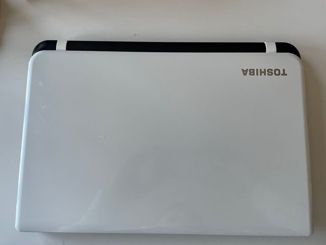 Despiece portatil Todhiba L50-B