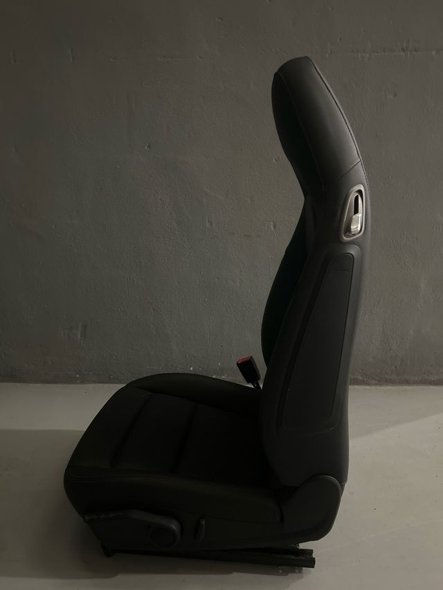 Asientos porsche 718 Cayman cuero negro