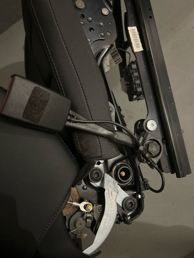 Asientos porsche 718 Cayman cuero negro