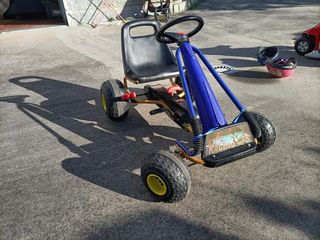Kart infantil pedales 
