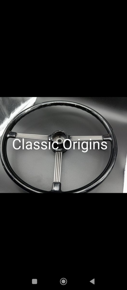 Volante Triumph clásico