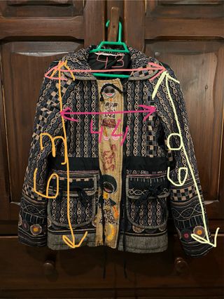 Chaqueta acolchada étnica de India