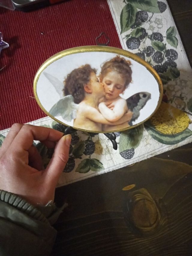 Quadro con angeli con piedistallo