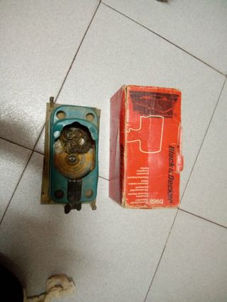 LIJADORA BLACK DECKER