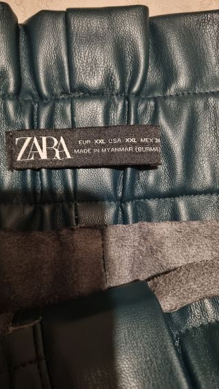 Falda verde polipiel Zara xxl