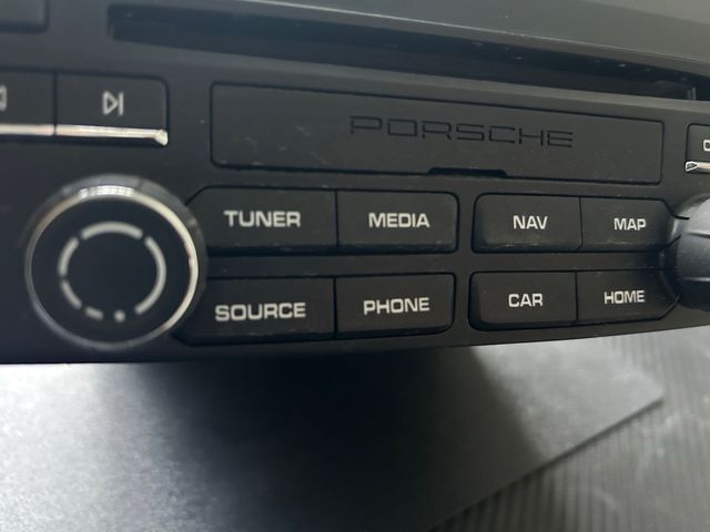 Pantalla Porsche 718 Cayman 982