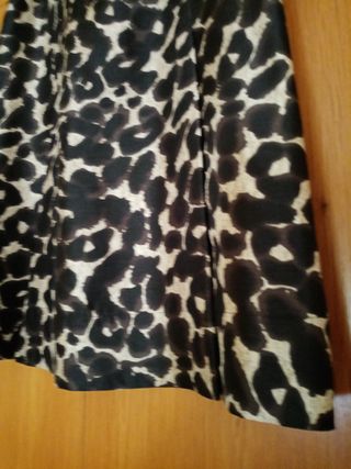 Falda motivos leopardo marrón