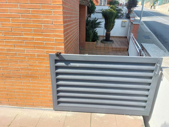 Herrero,manya,soldador.