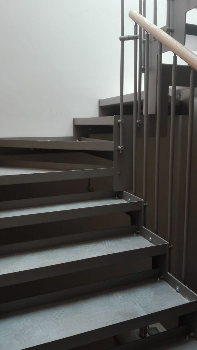 Herrero,manya,soldador.