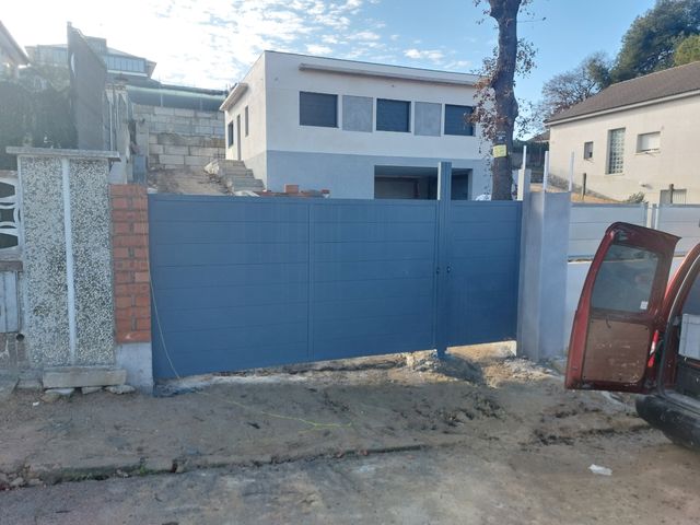 Herrero,manya,soldador.