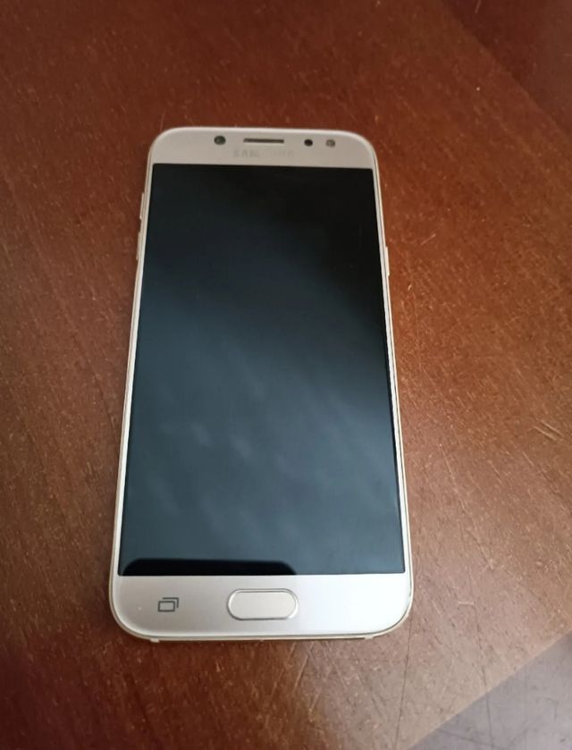 Smartphone Samsung J5