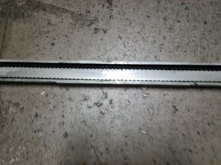 Guía puerta garaje seccional o abatible