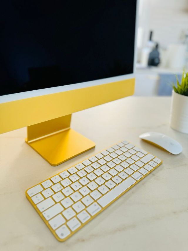 iMac 24’ M1 , 8 Núcleos ,nuevo!