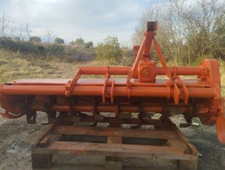 Rotovator enguix desplazado y giro a izquierdas