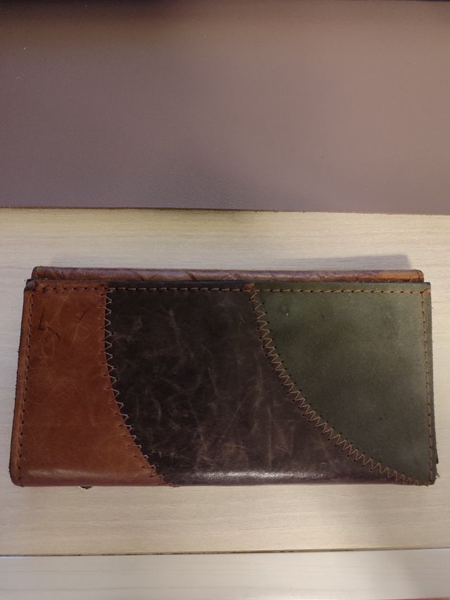 Cartera marrón cuero argentino