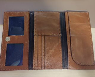 Cartera marrón cuero argentino