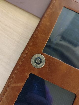 Cartera marrón cuero argentino