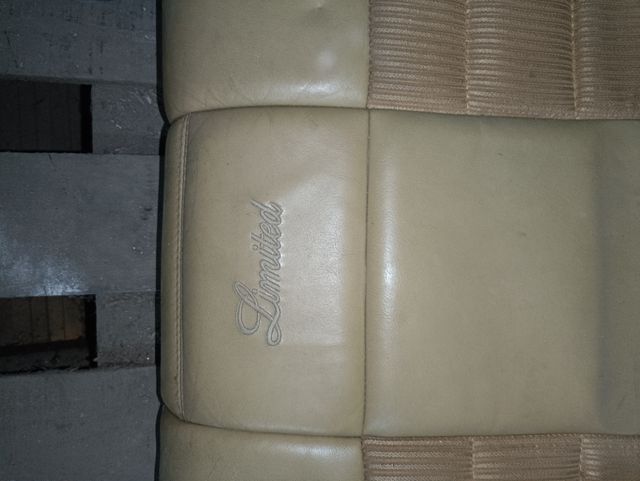 Interior Jeep Cherokee limited