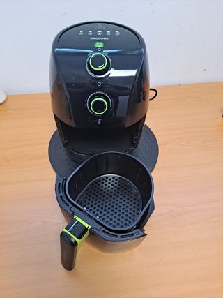 Freidora de aire pequeña de 1,5L