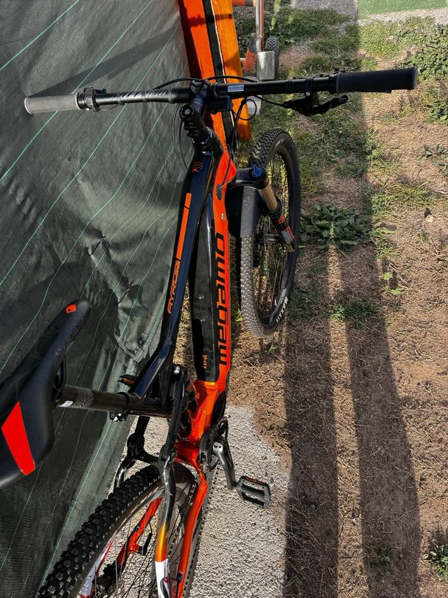 BICICLETA ELÉCTRICA megamo ayron force