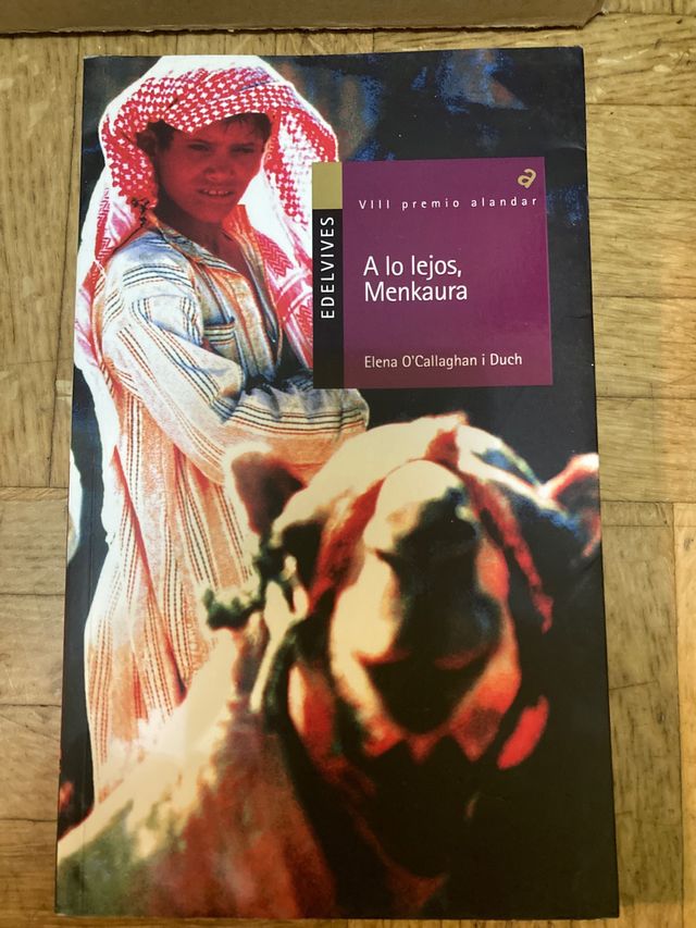 A lo lejos, menkaura