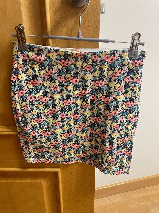 Mini falda de Bershka