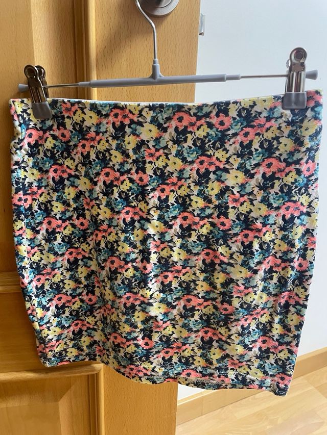 Mini falda de Bershka