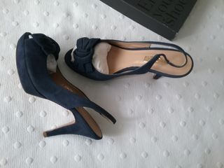 Tacones, marca LODI