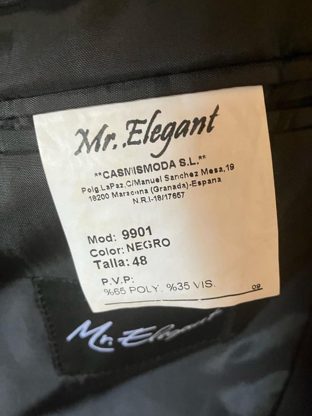 Traje negro Mr. Elegant talla 48