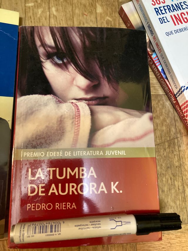 La tumba de aurora k.