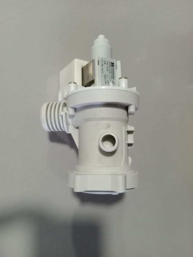 Bomba de desagüe lavadora