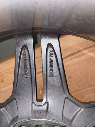 2 Llantas 18 pulgadas Mercedes Benz