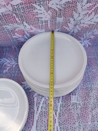 Vajilla blanca de porcelana
